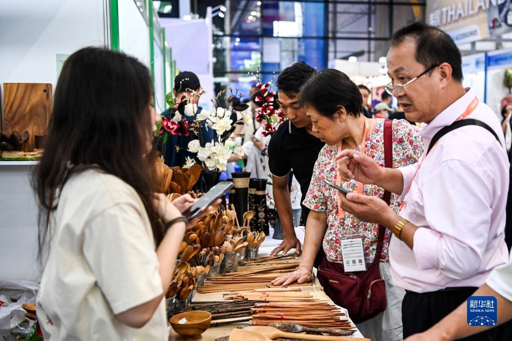 ea最新游戏